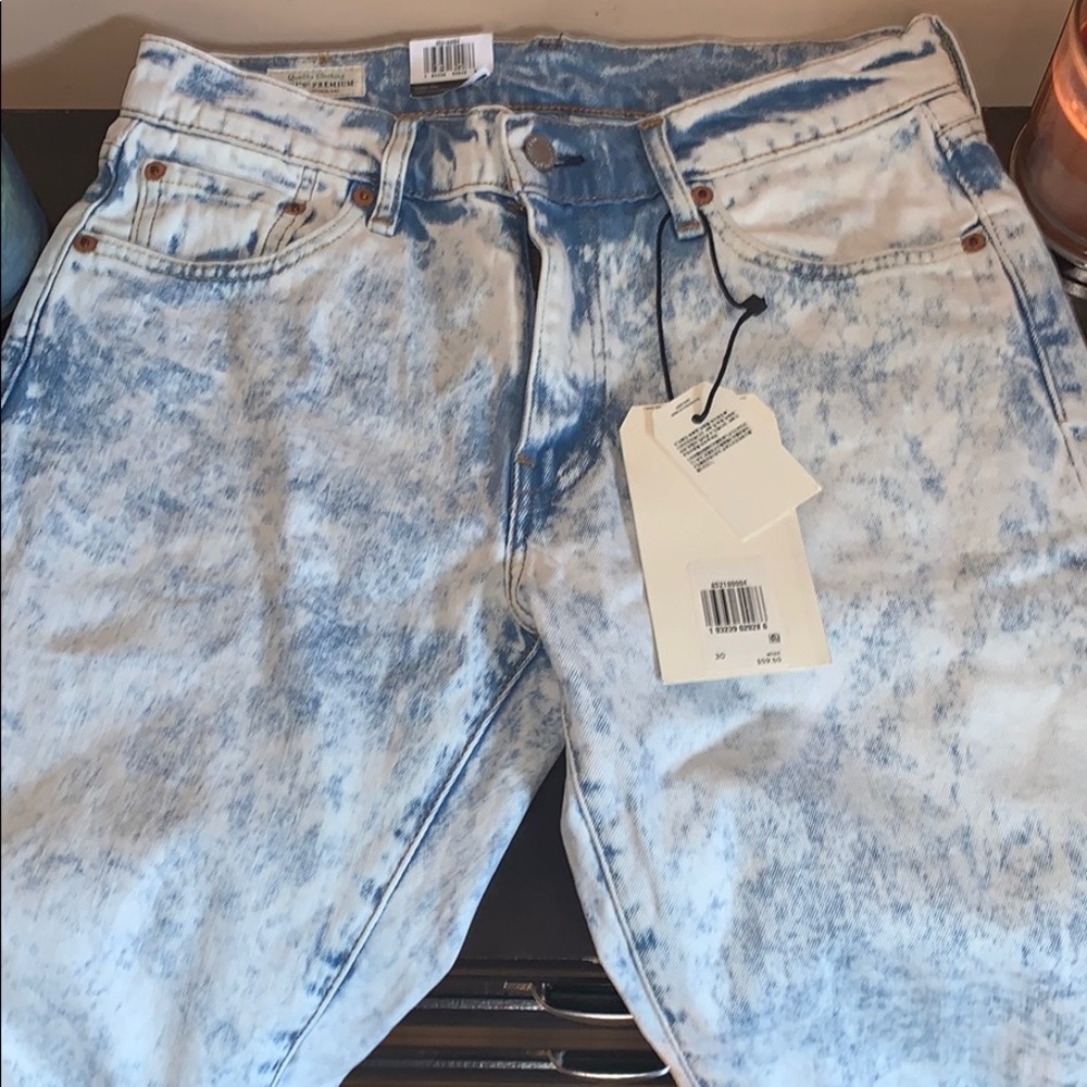 Levi Shorts